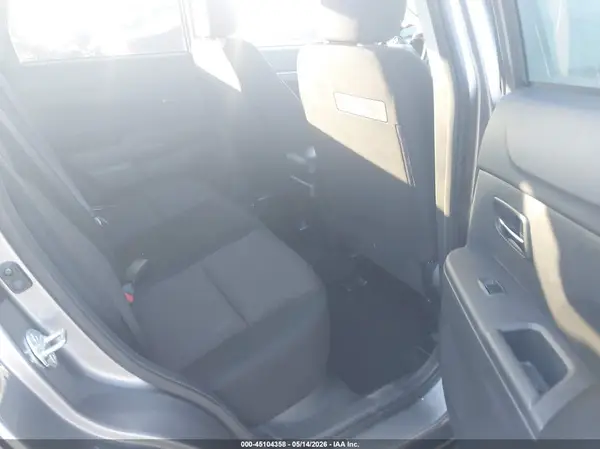 JA4AR3AU4JU011164 2018 MITSUBISHI OUTLANDER - Image 8
