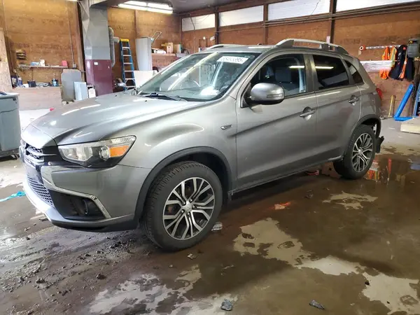 JA4AR3AU4JU019779 2018 MITSUBISHI OUTLANDER - Image 1