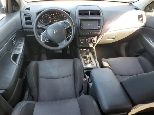 JA4AR3AU4JU023363 2018 MITSUBISHI OUTLANDER - Image 8
