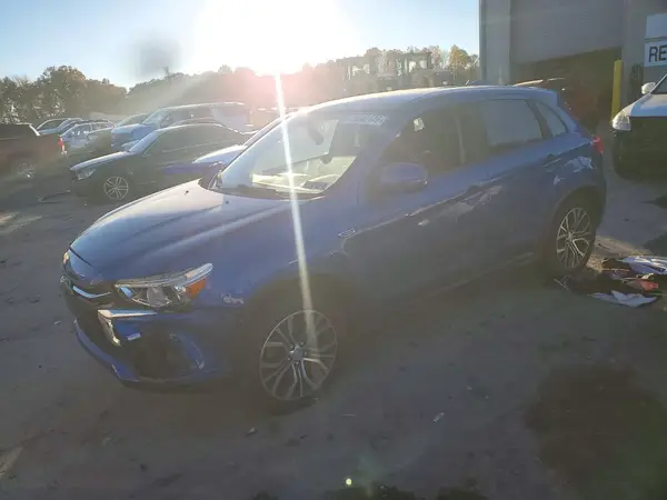 JA4AR3AU4JU023699 2018 MITSUBISHI OUTLANDER - Image 1