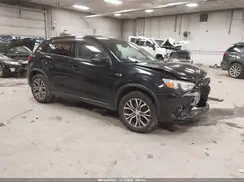 JA4AR3AU4JZ012592 2018 MITSUBISHI OUTLANDER