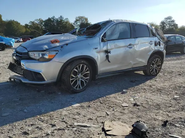 JA4AR3AU4JZ017596 2018 MITSUBISHI OUTLANDER - Image 1