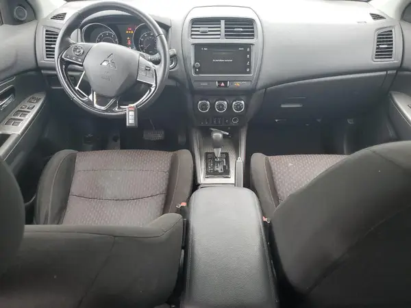 JA4AR3AU4KU000828 2019 MITSUBISHI OUTLANDER - Image 8