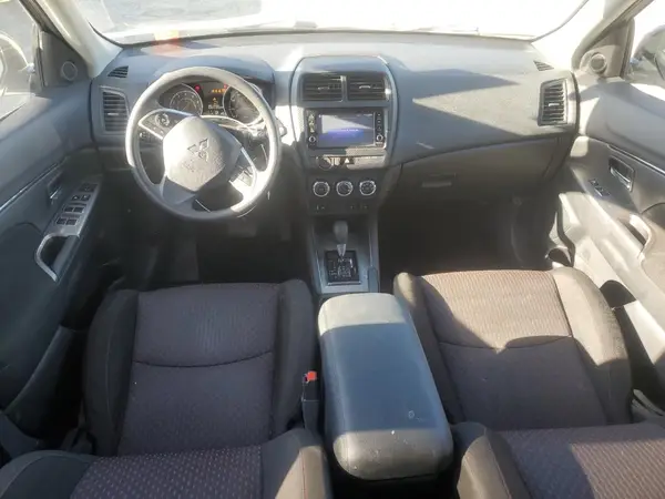 JA4AR3AU4KU006905 2019 MITSUBISHI OUTLANDER - Image 8