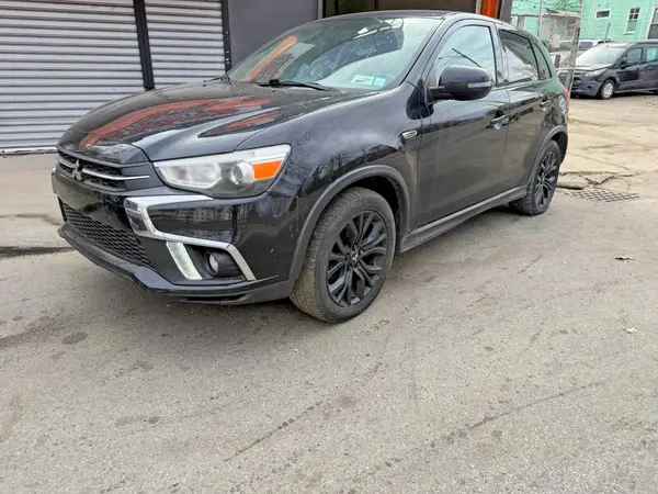 JA4AR3AU4KU017337 2019 MITSUBISHI OUTLANDER - Image 2
