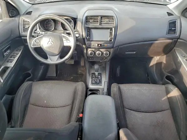 JA4AR3AU4KU019654 2019 MITSUBISHI OUTLANDER - Image 8
