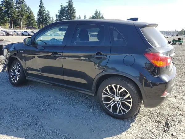 JA4AR3AU4KU027656 2019 MITSUBISHI OUTLANDER - Image 2