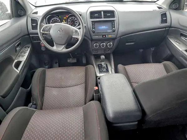 JA4AR3AU4KU028886 2019 MITSUBISHI OUTLANDER - Image 8