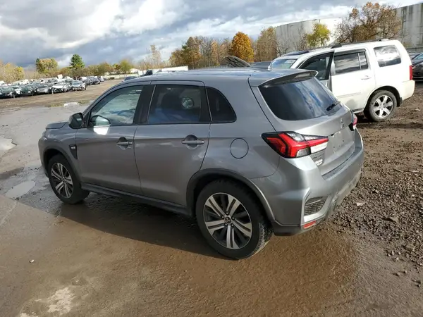 JA4AR3AU4LU000247 2020 MITSUBISHI OUTLANDER - Image 2