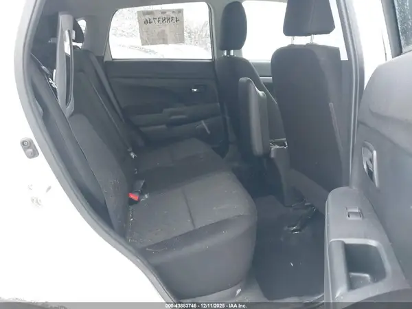 JA4AR3AU4LU000359 2020 MITSUBISHI OUTLANDER - Image 8