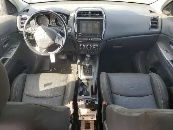 JA4AR3AU4LU003438 2020 MITSUBISHI OUTLANDER - Image 8