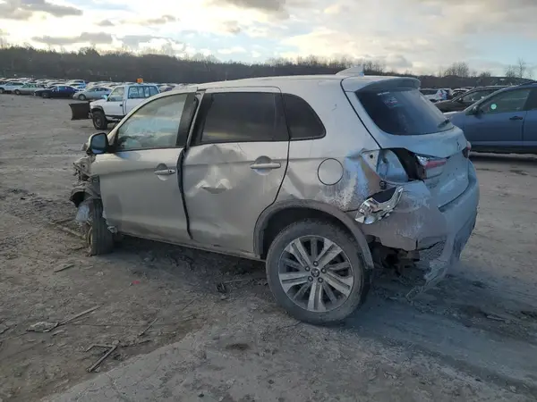 JA4AR3AU4LU005089 2020 MITSUBISHI OUTLANDER - Image 2