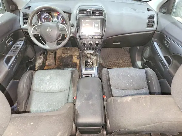 JA4AR3AU4LU011457 2020 MITSUBISHI OUTLANDER - Image 8