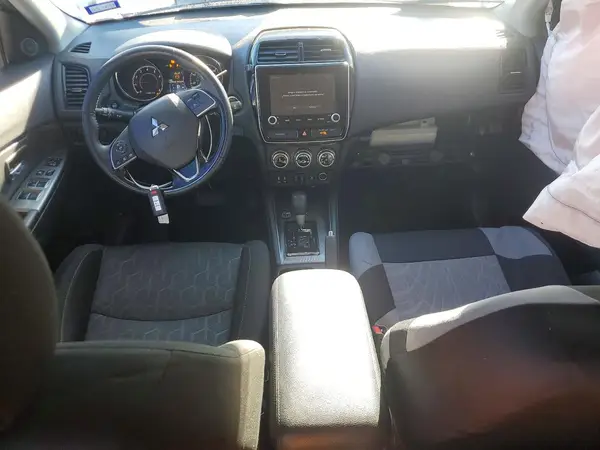 JA4AR3AU4LU018389 2020 MITSUBISHI OUTLANDER - Image 8