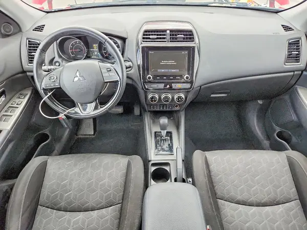 JA4AR3AU4LU020403 2020 MITSUBISHI OUTLANDER - Image 8