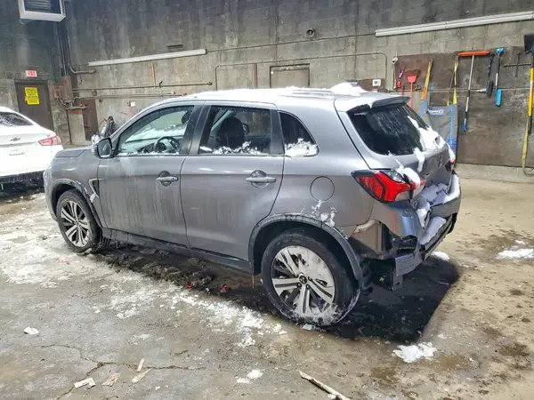JA4AR3AU4LU023429 2020 MITSUBISHI OUTLANDER - Image 2