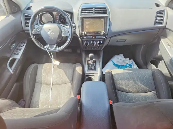 JA4AR3AU4LU029165 2020 MITSUBISHI OUTLANDER - Image 8