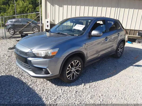 JA4AR3AU5GZ023366 2016 MITSUBISHI OUTLANDER - Image 2