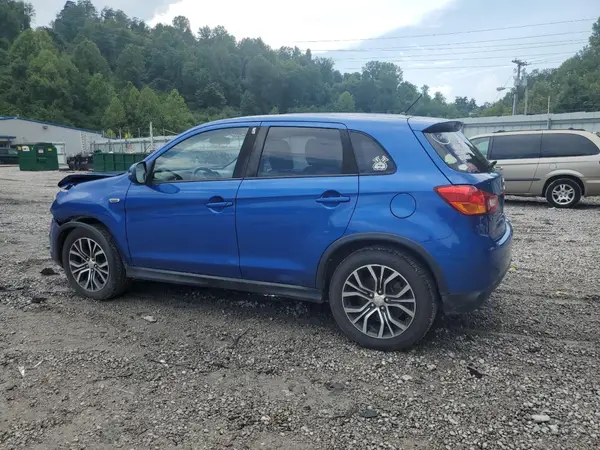 JA4AR3AU5GZ029667 2016 MITSUBISHI OUTLANDER - Image 2