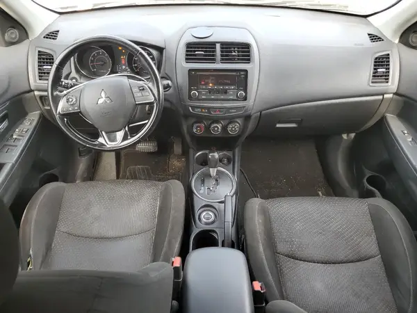 JA4AR3AU5GZ031998 2016 MITSUBISHI OUTLANDER - Image 8