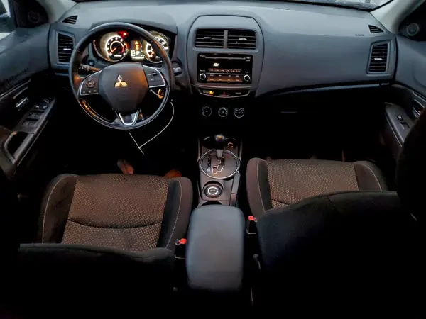 JA4AR3AU5GZ043276 2016 MITSUBISHI OUTLANDER - Image 8