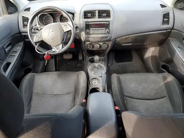 JA4AR3AU5GZ045125 2016 MITSUBISHI OUTLANDER - Image 8