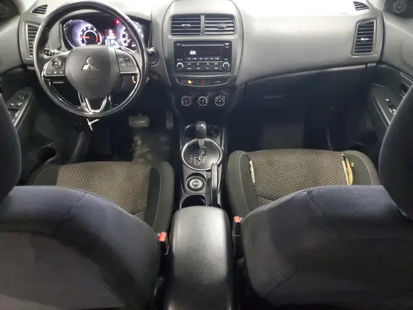 JA4AR3AU5GZ053547 2016 MITSUBISHI OUTLANDER - Image 8