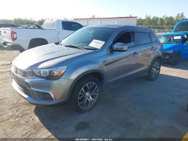 JA4AR3AU5GZ053984 2016 MITSUBISHI OUTLANDER - Image 2