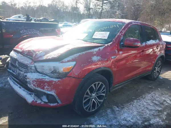 JA4AR3AU5HZ003121 2017 MITSUBISHI OUTLANDER - Image 2