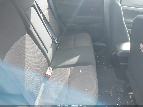 JA4AR3AU5HZ007363 2017 MITSUBISHI OUTLANDER - Image 8