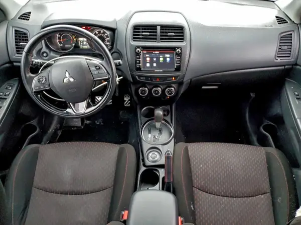 JA4AR3AU5HZ032781 2017 MITSUBISHI OUTLANDER - Image 8