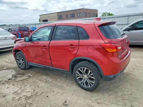JA4AR3AU5HZ042968 2017 MITSUBISHI OUTLANDER - Image 2