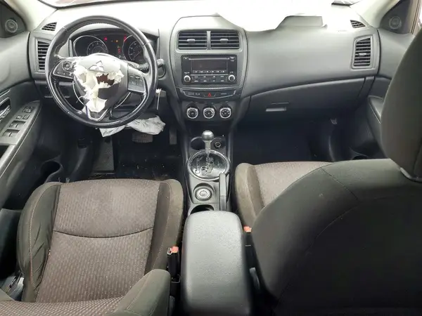 JA4AR3AU5HZ042968 2017 MITSUBISHI OUTLANDER - Image 8