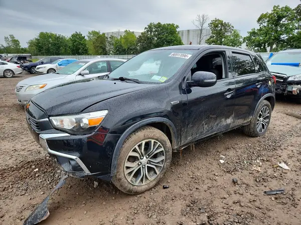 JA4AR3AU5HZ060807 2017 MITSUBISHI OUTLANDER - Image 1