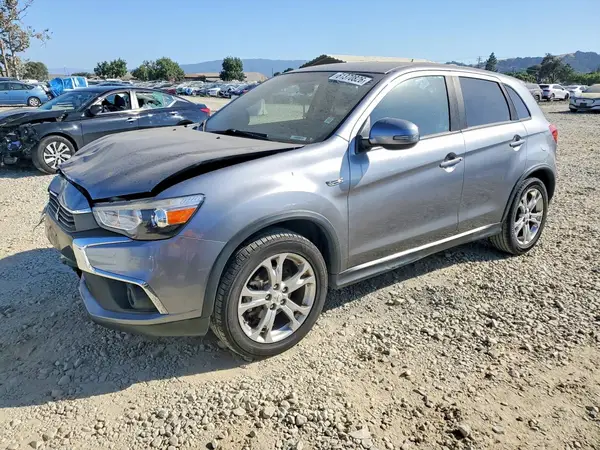 JA4AR3AU5HZ066686 2017 MITSUBISHI OUTLANDER - Image 1