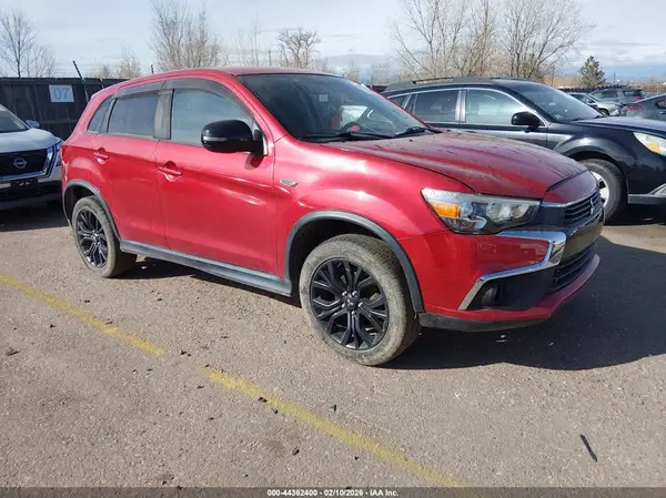 JA4AR3AU5HZ066963 2017 MITSUBISHI OUTLANDER - Image 1