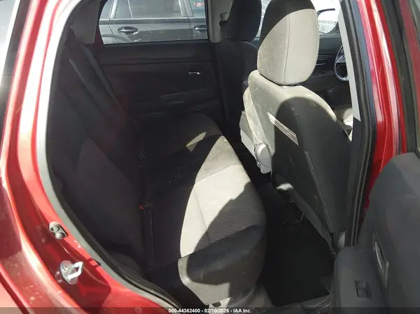 JA4AR3AU5HZ066963 2017 MITSUBISHI OUTLANDER - Image 8