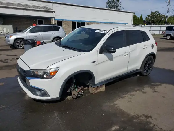 JA4AR3AU5HZ067319 2017 MITSUBISHI OUTLANDER - Image 1