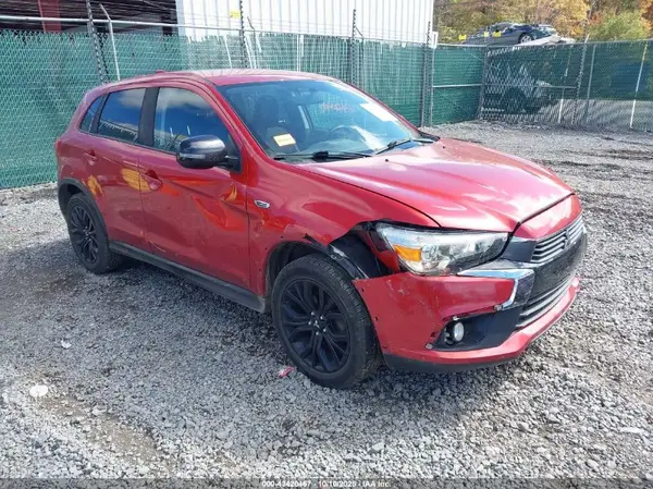 JA4AR3AU5HZ067563 2017 MITSUBISHI OUTLANDER - Image 1