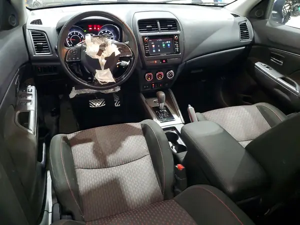 JA4AR3AU5JU006653 2018 MITSUBISHI OUTLANDER - Image 8