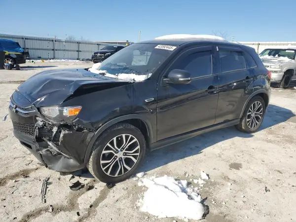 JA4AR3AU5JU018477 2018 MITSUBISHI OUTLANDER - Image 1