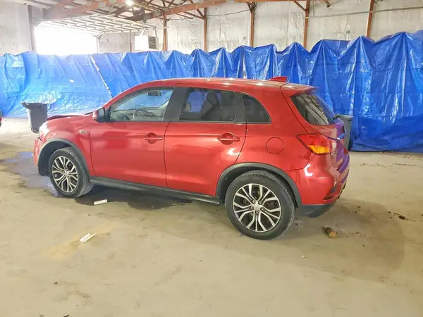 JA4AR3AU5JZ034035 2018 MITSUBISHI OUTLANDER - Image 2