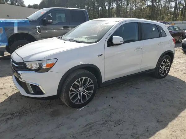 JA4AR3AU5KU004807 2019 MITSUBISHI OUTLANDER - Image 1