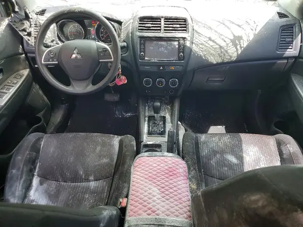 JA4AR3AU5KU005424 2019 MITSUBISHI OUTLANDER - Image 8