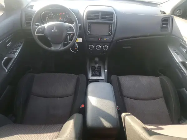 JA4AR3AU5KU015922 2019 MITSUBISHI OUTLANDER - Image 8
