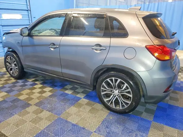 JA4AR3AU5KU018853 2019 MITSUBISHI OUTLANDER - Image 2