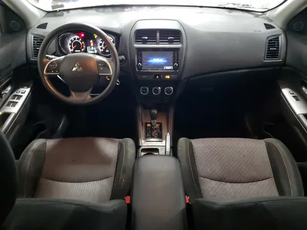 JA4AR3AU5KU020070 2019 MITSUBISHI OUTLANDER - Image 8