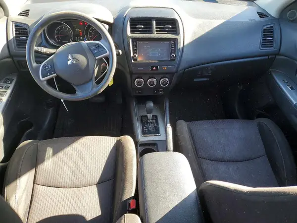 JA4AR3AU5KU020859 2019 MITSUBISHI OUTLANDER - Image 8