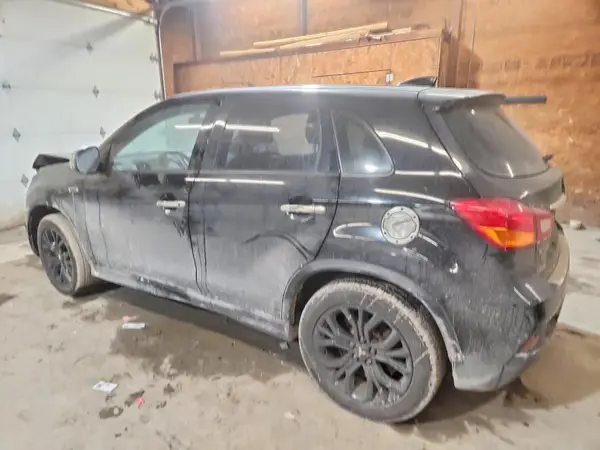 JA4AR3AU5KU021591 2019 MITSUBISHI OUTLANDER - Image 2