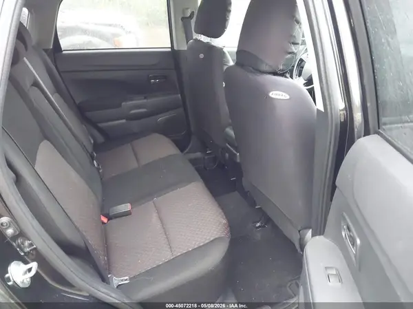 JA4AR3AU5KU024801 2019 MITSUBISHI OUTLANDER - Image 8